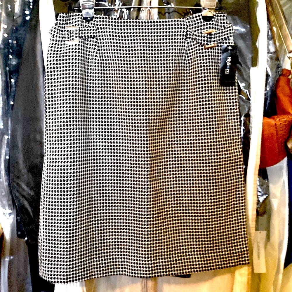 NEW Style & Co Black n White Skirt Size 8P/6